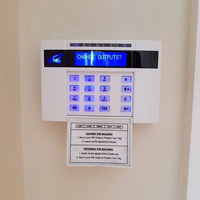 home monitoring alarm system control panel